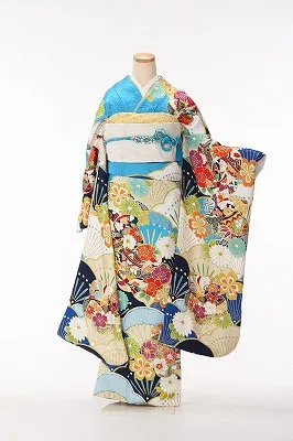 彦根でレンタルできる水色の振袖